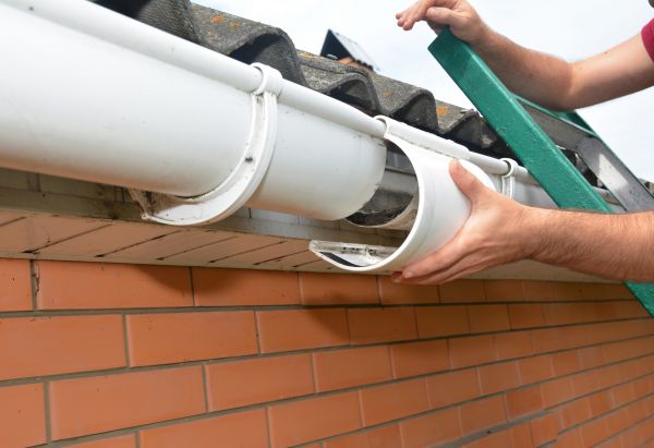Gutter Seam Repair in Belleville